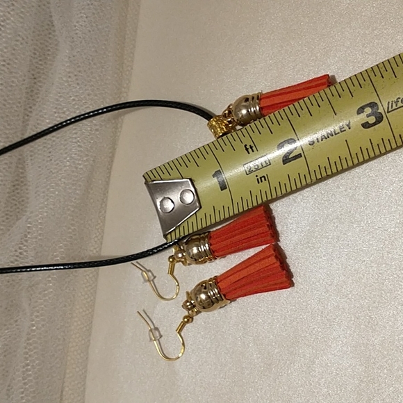 Salmon Color Tassel Set! - Picture 5 of 8